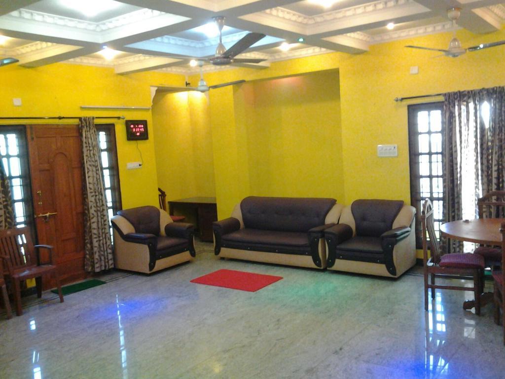 Hostel Sumathi Illam Chennai