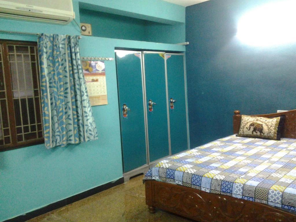 Sumathi Illam Hostel Chennai